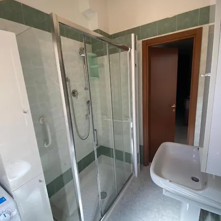 M.g. 2 A Un Passo Da Tutto Lägenhet Bologna